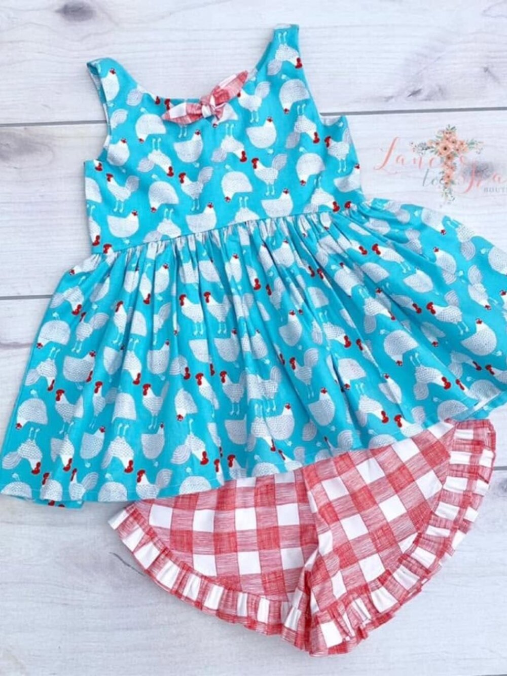 Girls Lane to Grace Handmade Red White Aqua Blue Chickens Tunic Shorts Set 5/6